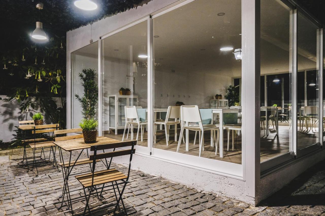 4U Lisbon VI Guesthouse Airport Εξωτερικό φωτογραφία