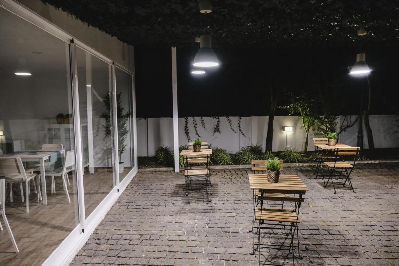 4U Lisbon VI Guesthouse Airport Εξωτερικό φωτογραφία